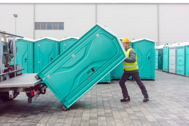 Portable Toilet Options We Offer in Halawa, HI